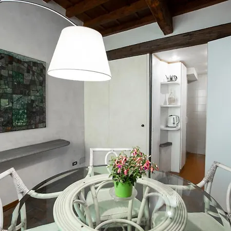 Torre Dei Sapiti Apartment Florence