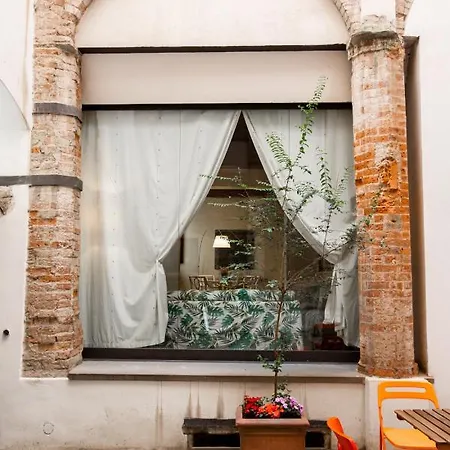 Torre Dei Sapiti Apartment Florence
