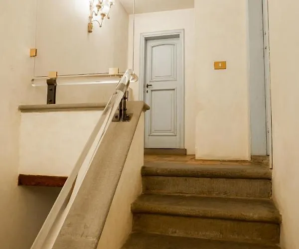 Torre Dei Sapiti Apartment Florence